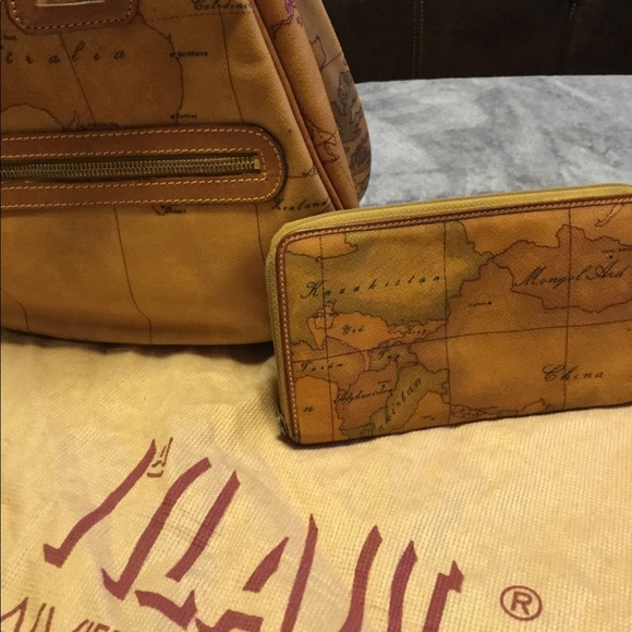 Alviero Martini 1A Classe - Picture 2 of 5